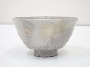 作家物　粉引茶碗